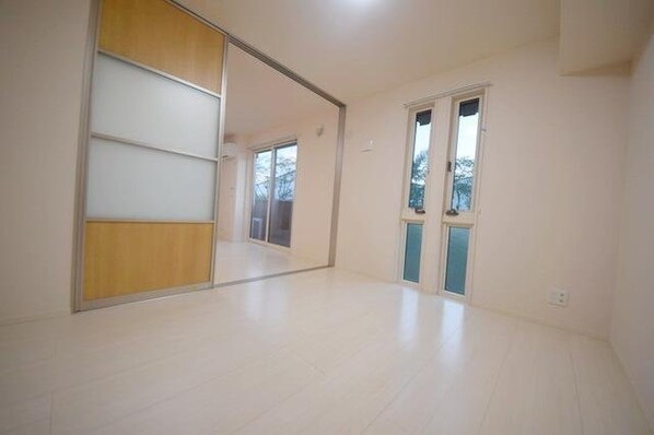 ロイジェントパークスレイクタウンII Aの物件内観写真